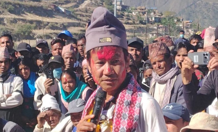 आधारभूत सेवा सुविधा नहुँदा ग्रामीण क्षेत्रको बसोबास घट्दै छ: हर्क साम्पाङ